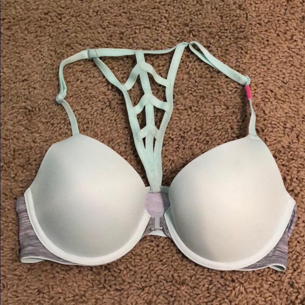 PINK Wear Everywhere Front Closure Push-Up Bra